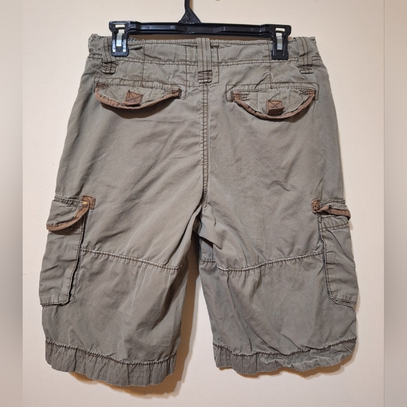 Y2K Aeropostal Men's size 27 khaki green cargo Bermuda shorts - Picture 6 of 8